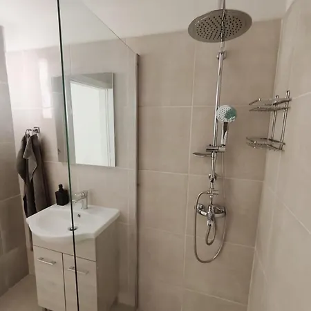 Nyc Apartment Loutraki (Corinthia)